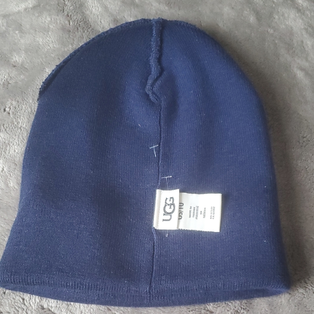 NWOT UGG AUSTRALIA LOGO KNIT CUFF BEANIE OS - Picture 6 of 11
